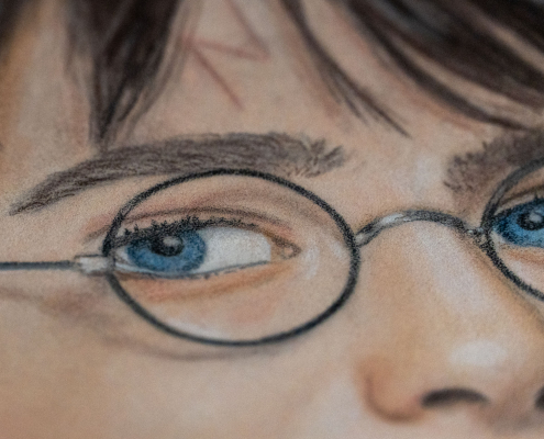 Portrait von Harry Potter mit Pastellkreide und Buntstift